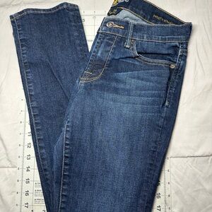 Woman’s Lucky brand Jeans